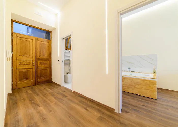 Fiorentino Luxury Center