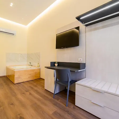Fiorentino Luxury Center * סורנטו