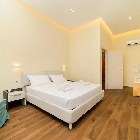 Fiorentino Luxury Center דירה
