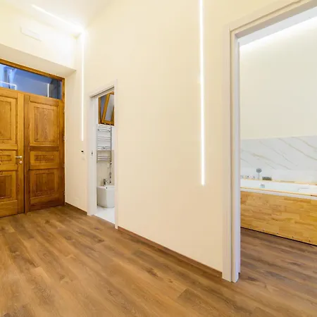 Fiorentino Luxury Center